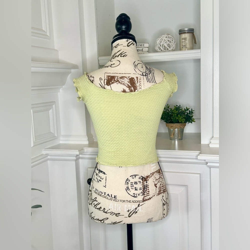 Free People Intimately Smocked Crop Top in Sleepylime Size XS/S - Picture 5 of 9